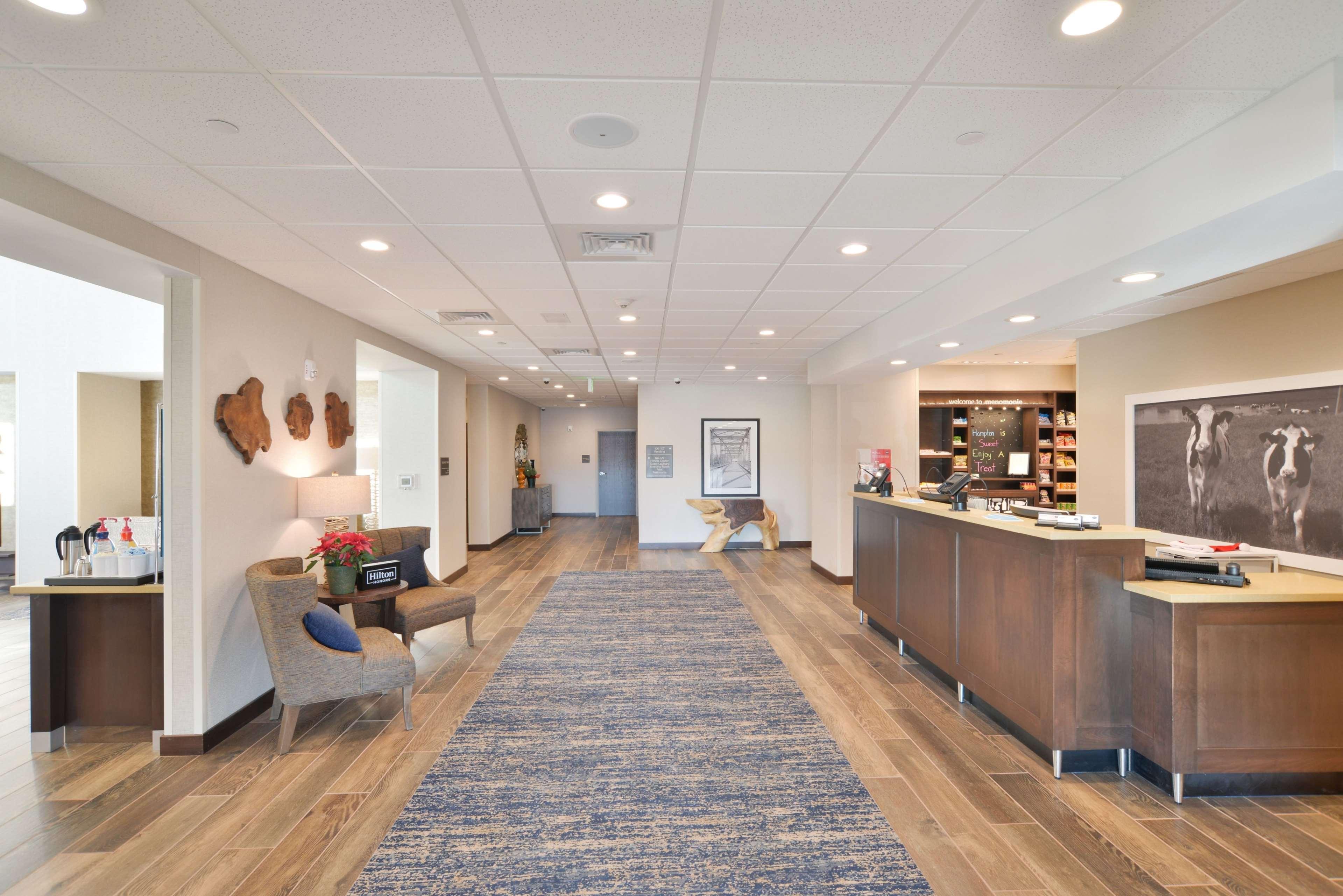 Hampton Inn & Suites Menomonie-Uw Stout Εξωτερικό φωτογραφία