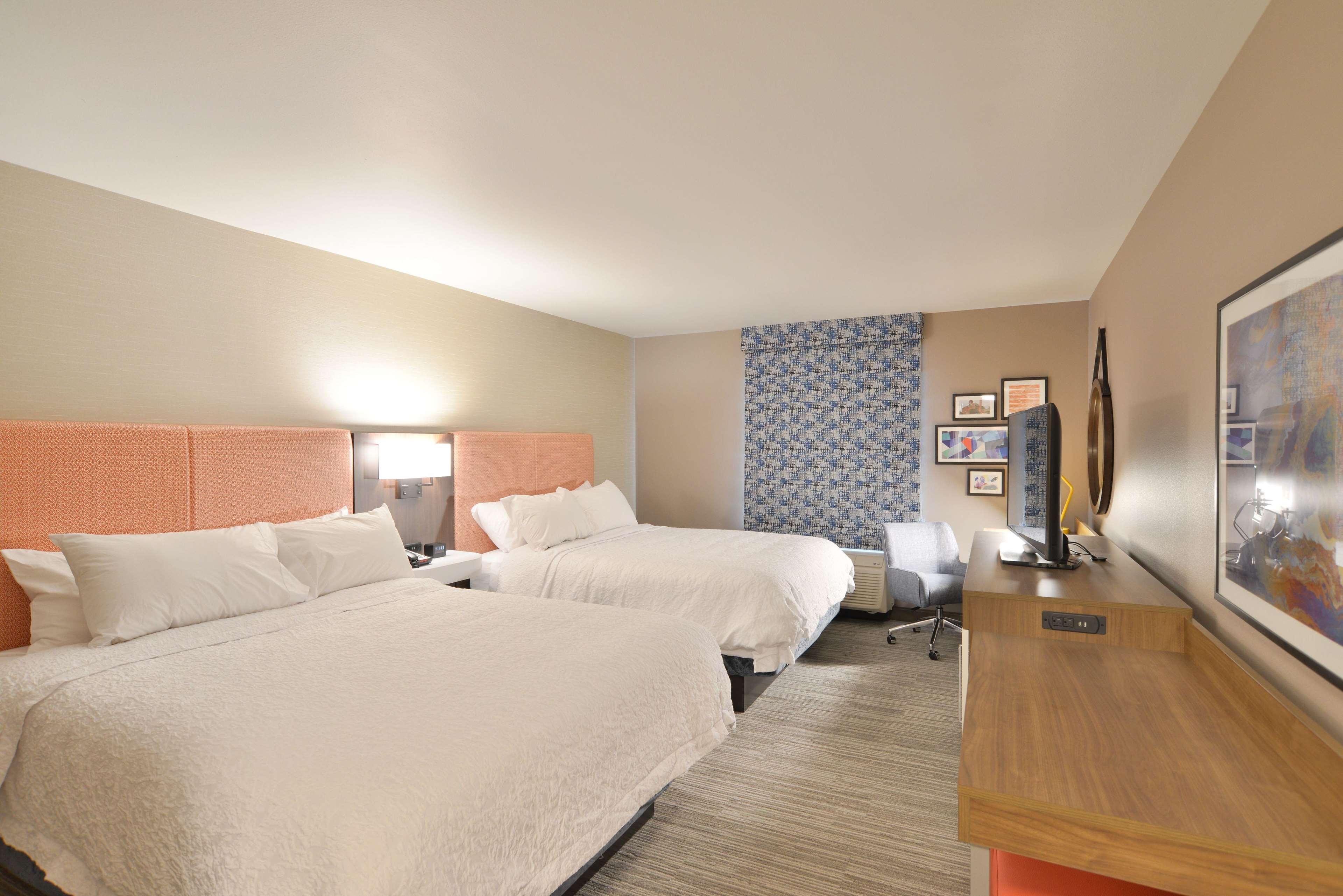 Hampton Inn & Suites Menomonie-Uw Stout Εξωτερικό φωτογραφία