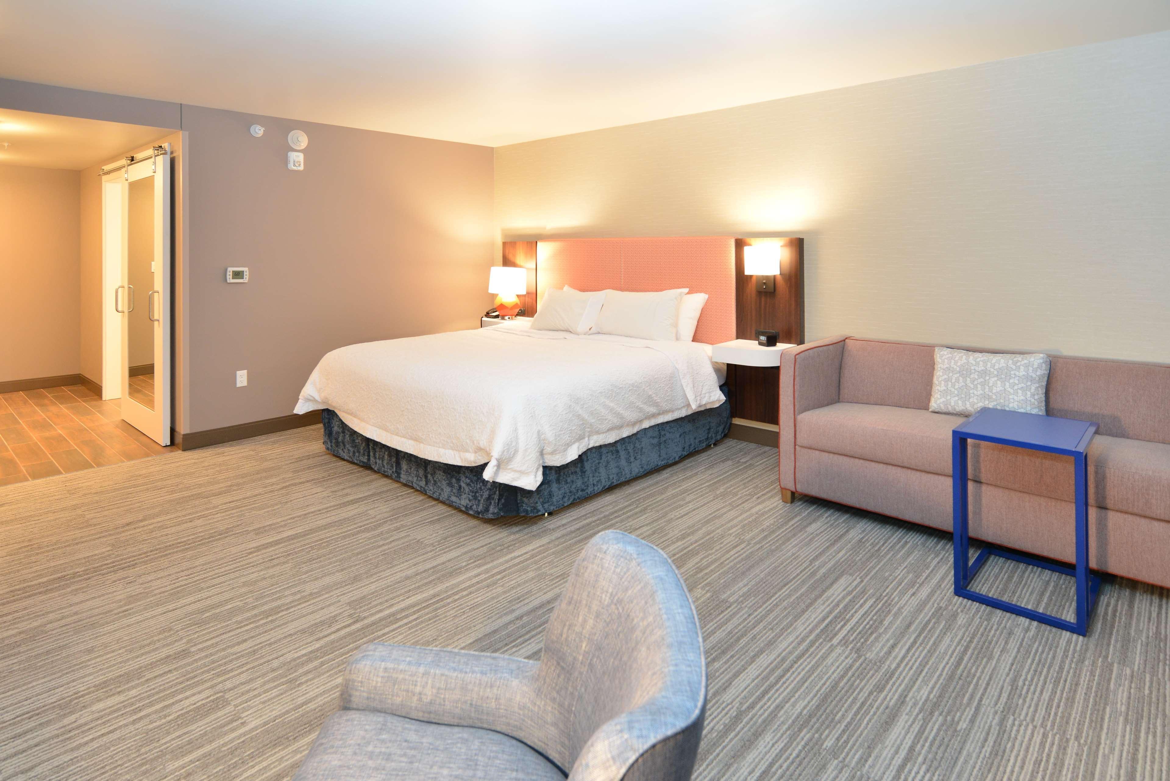 Hampton Inn & Suites Menomonie-Uw Stout Εξωτερικό φωτογραφία