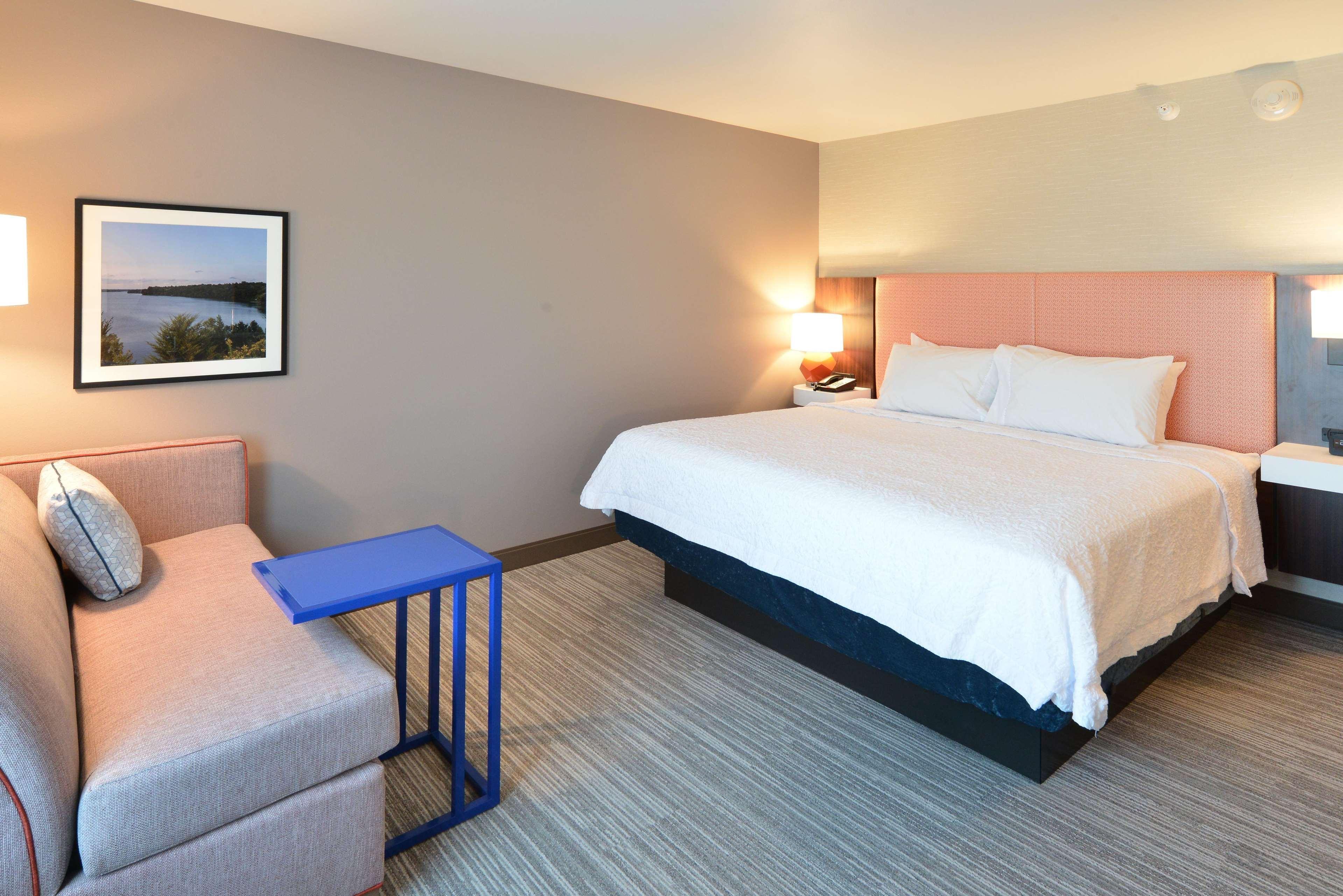 Hampton Inn & Suites Menomonie-Uw Stout Εξωτερικό φωτογραφία