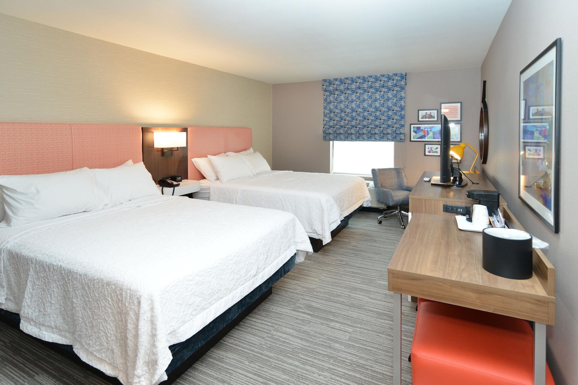 Hampton Inn & Suites Menomonie-Uw Stout Εξωτερικό φωτογραφία
