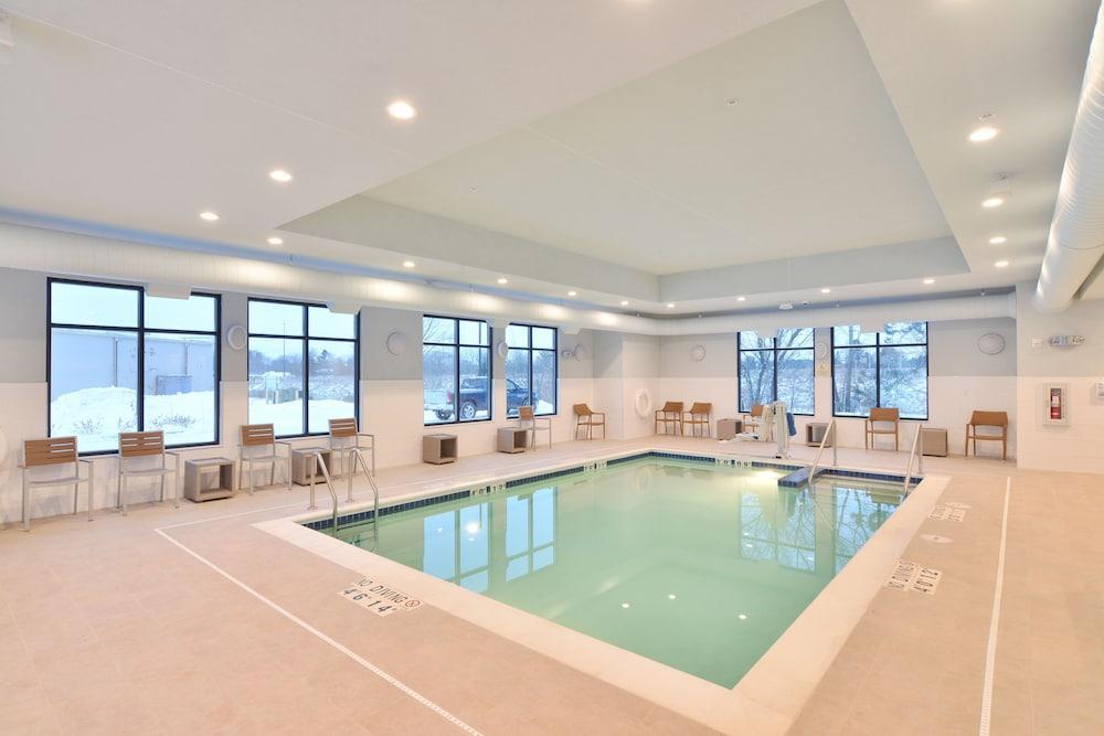 Hampton Inn & Suites Menomonie-Uw Stout Εξωτερικό φωτογραφία