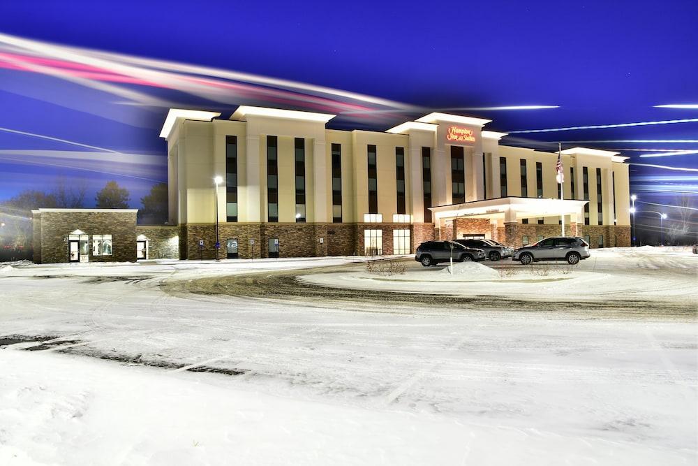 Hampton Inn & Suites Menomonie-Uw Stout Εξωτερικό φωτογραφία