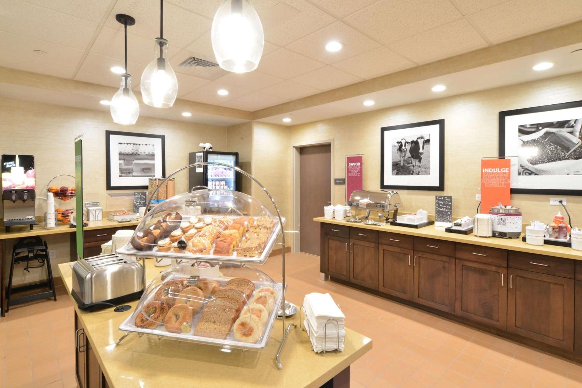 Hampton Inn & Suites Menomonie-Uw Stout Εξωτερικό φωτογραφία