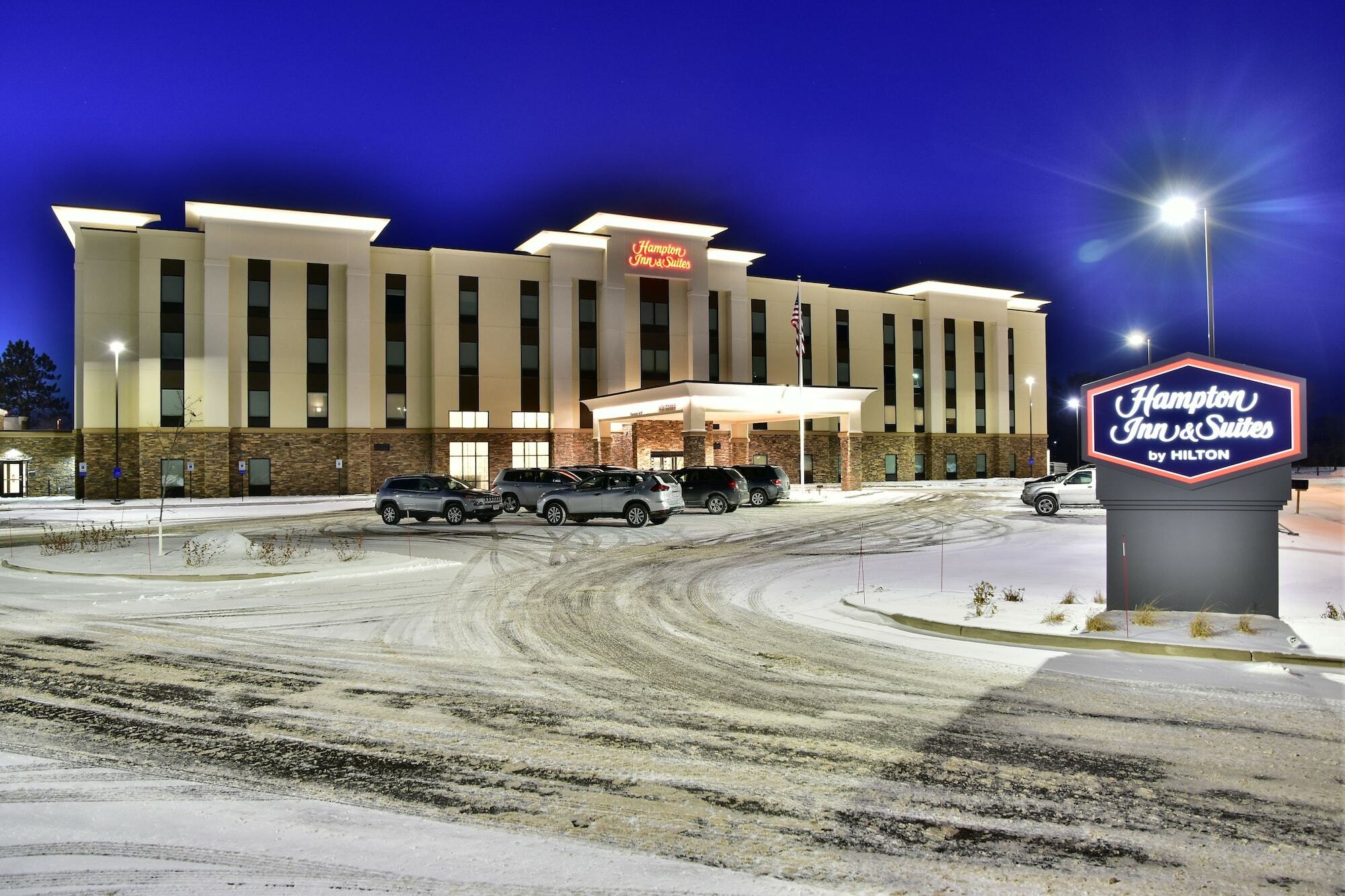 Hampton Inn & Suites Menomonie-Uw Stout Εξωτερικό φωτογραφία